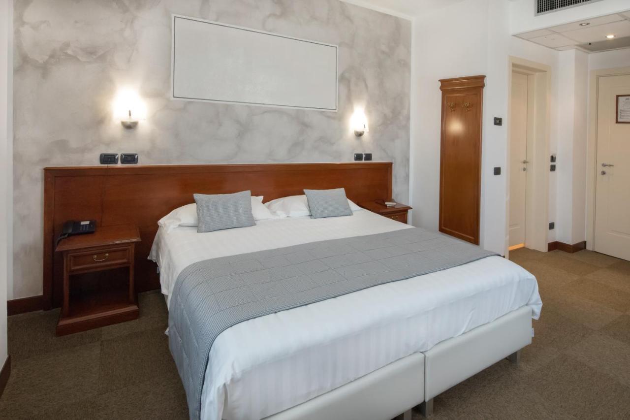 Hotel Medea (Adults Only) 알바 외부 사진